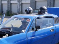 Alain tu as oublié le casque sur la tr7