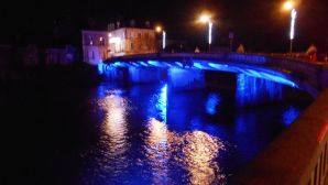 Jeux d&lsquo;eau et de lumiere, à Sablé sur Sarthe
